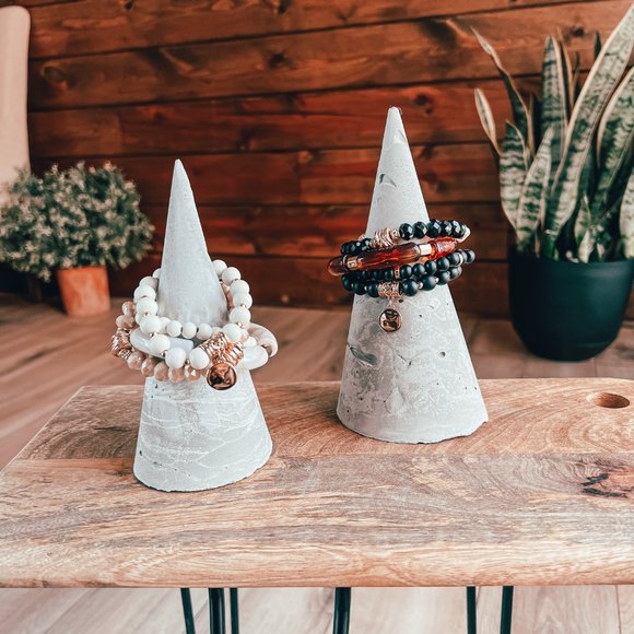 THE ELOISE LAYERED BRACELET BLACK - Picture 3 of 3